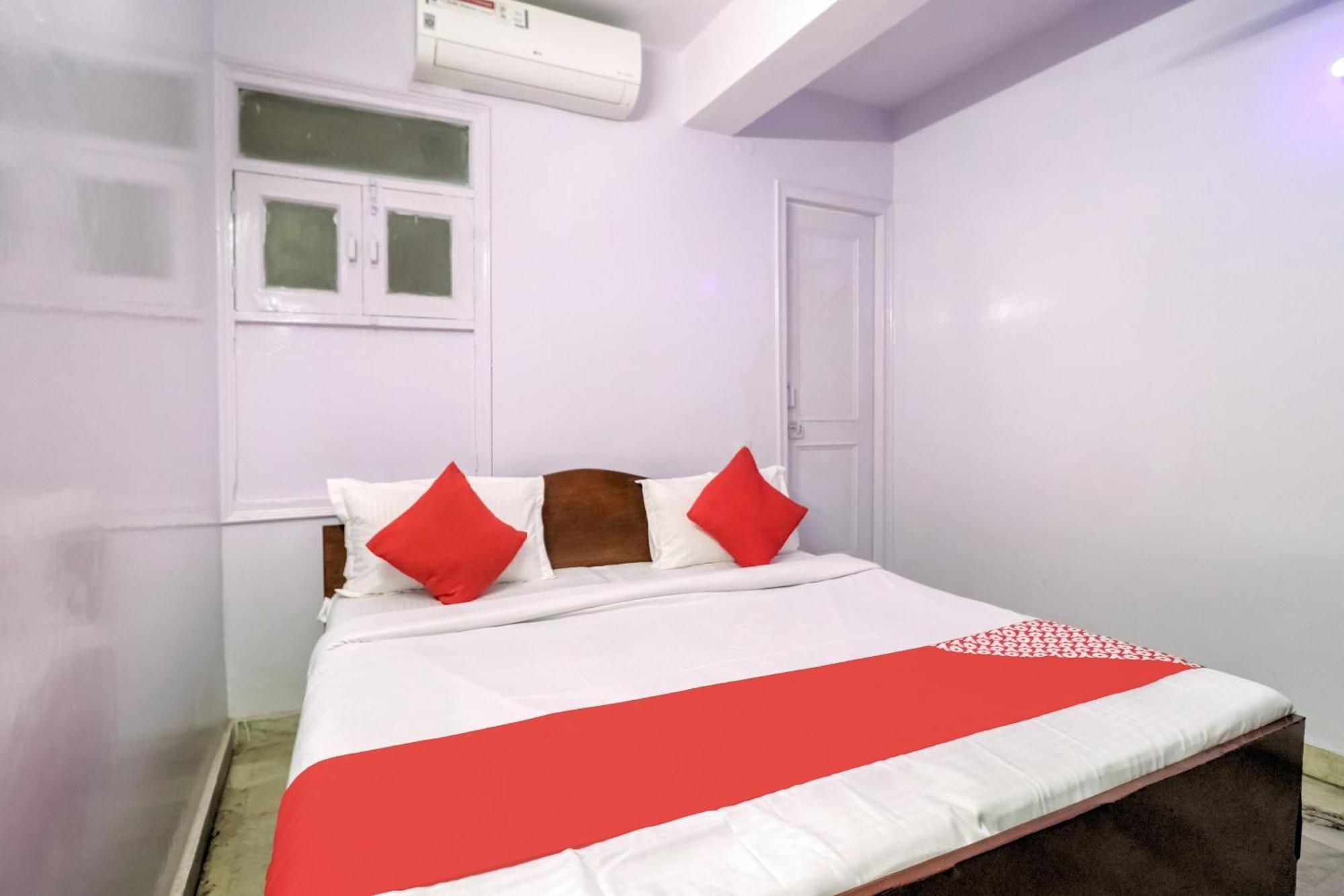 Hotel O Chandu Inn Нью-Дели Экстерьер фото